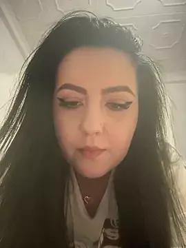 Ariel__Blossom from StripChat is Freechat