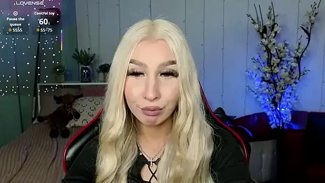 ArielaBlonde from StripChat is Freechat