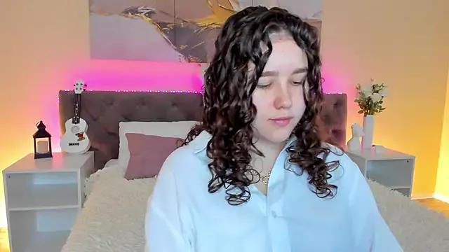 Ariella_Sol from StripChat is Freechat