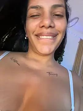 ArielleMillerr- from StripChat is Freechat