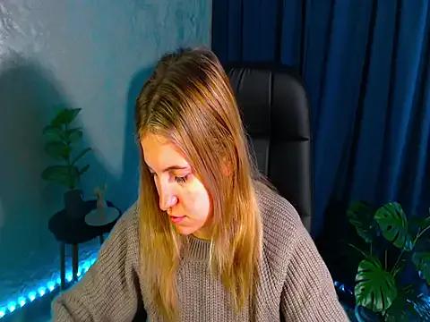arlana_klart from StripChat is Freechat