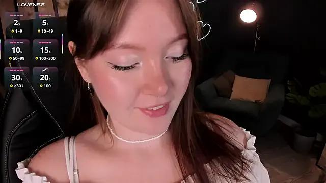 Ash_Hasmy from StripChat is Freechat