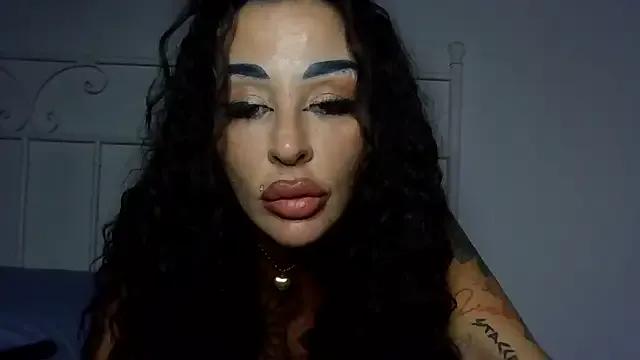 ASSERINAAA from StripChat is Freechat