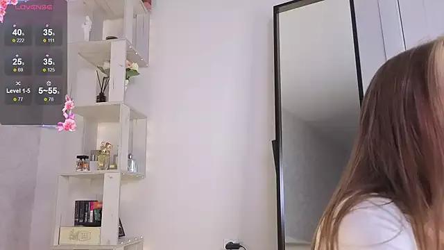 Checkout girls naked models with similar nickname. Cute sexy Free Models.