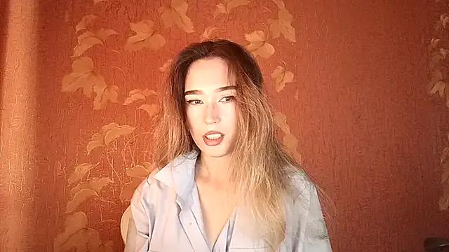 Awora_Wolf from StripChat is Freechat