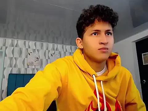 Axel_savage from StripChat is Freechat