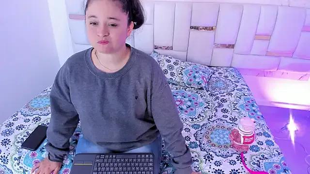 AzucenaBigAss from StripChat is Freechat