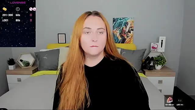BabeLessi from StripChat