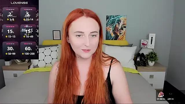 BabeLessi from StripChat