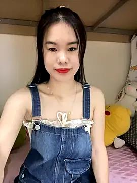 Baby-ladytits2025 from StripChat is Freechat