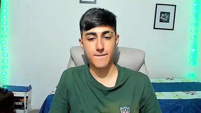 babymaik from StripChat is Freechat