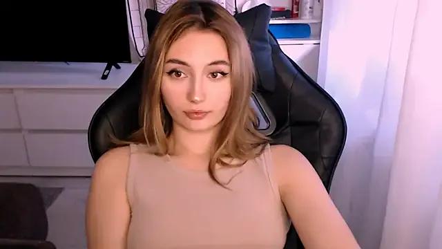 beauty_blonde from StripChat is Freechat