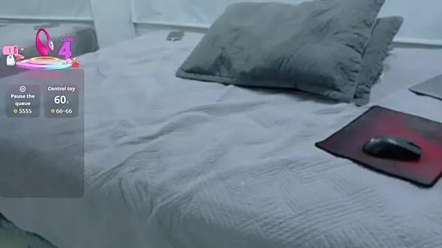 BeccaReedd from StripChat