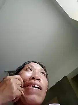 Bella-la from StripChat