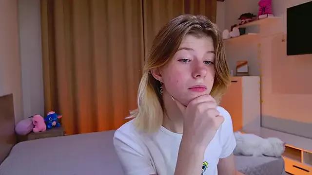 Checkout girls naked models with similar nickname. Cute sexy Free Models.