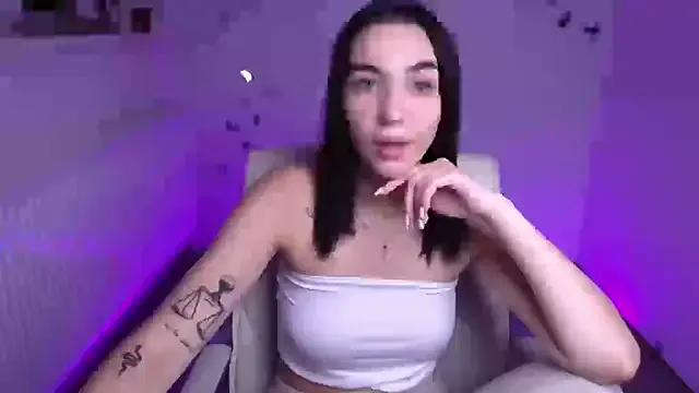 Checkout girls naked models with similar nickname. Cute sexy Free Models.