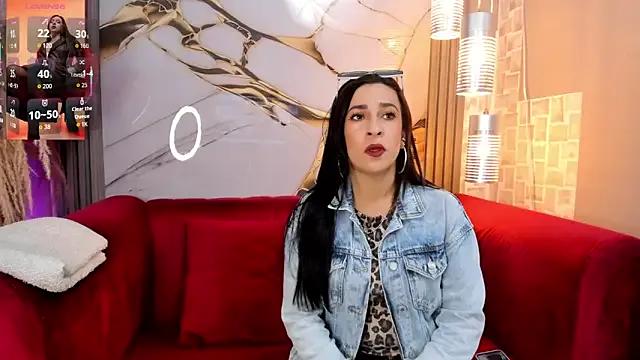 Bella_williamss_ from StripChat is Freechat