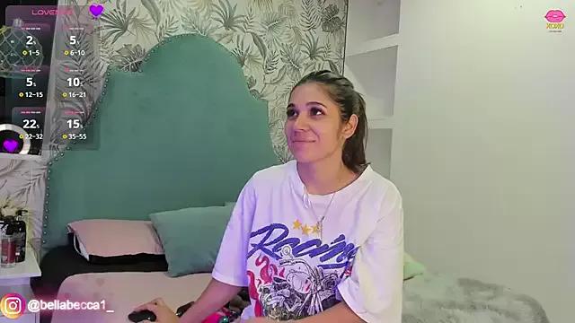Bellaa_becca from StripChat