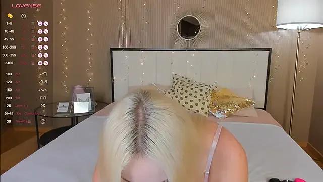 Checkout girls naked models with similar nickname. Cute sexy Free Models.