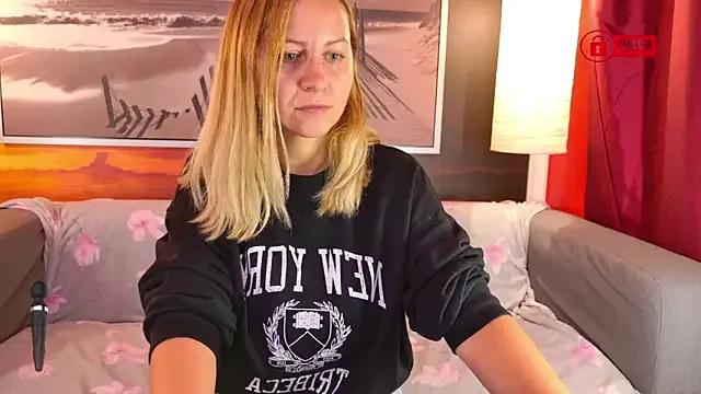 BigBoobsARRI from StripChat