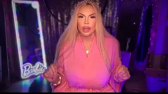 Bimbotwerkqueen from StripChat