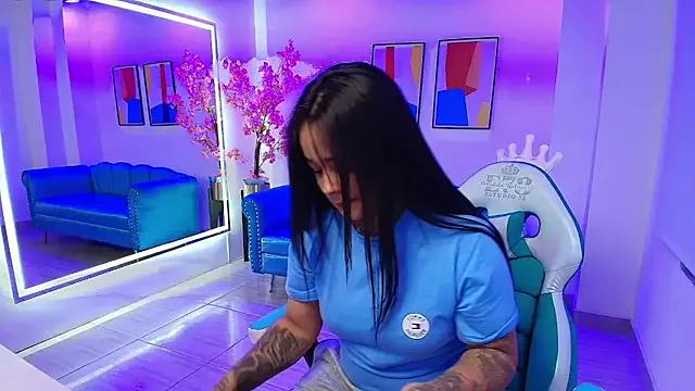 Black_roseee from StripChat is Freechat
