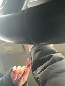 blondegirlx from StripChat is Freechat