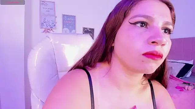 bluee_hazell from StripChat is Freechat