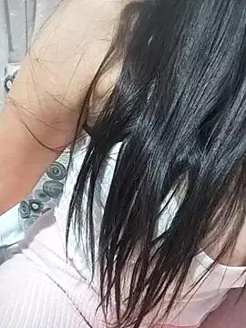 bodysexya from StripChat is Freechat