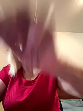 BoloshkaBlonda from StripChat