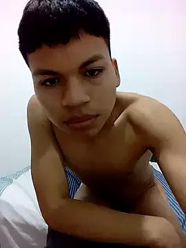 Bradd_Lucky from StripChat is Freechat