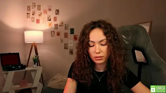 branchwithflowerss from StripChat is Freechat