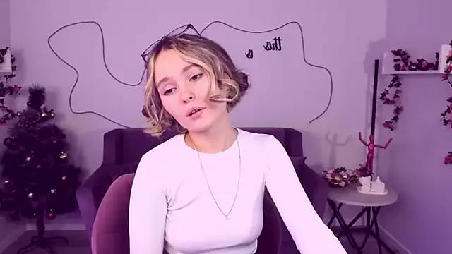 Checkout girls naked models with similar nickname. Cute sexy Free Models.