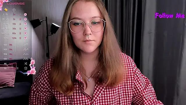 bunny_bubble from StripChat is Freechat