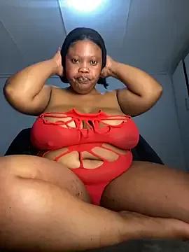 Busty-Sweetheart from StripChat is Freechat