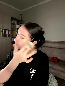 Busty_Lina from StripChat is Freechat