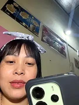 Butterfly_kee from StripChat