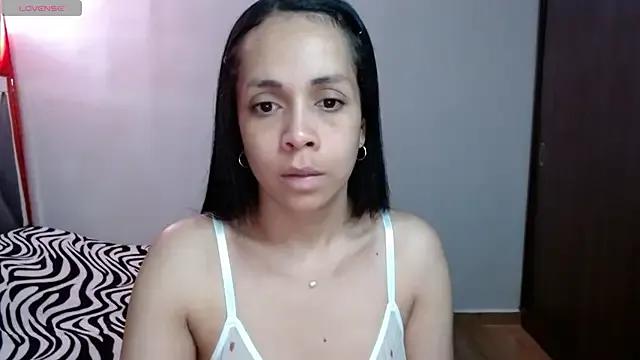 CallmeAmber from StripChat is Freechat