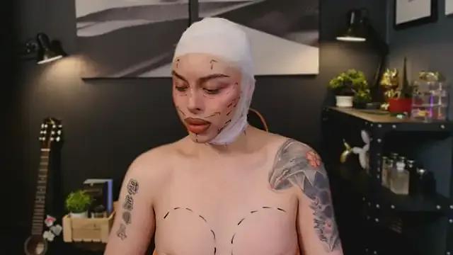 callmeLUNA from StripChat is Freechat