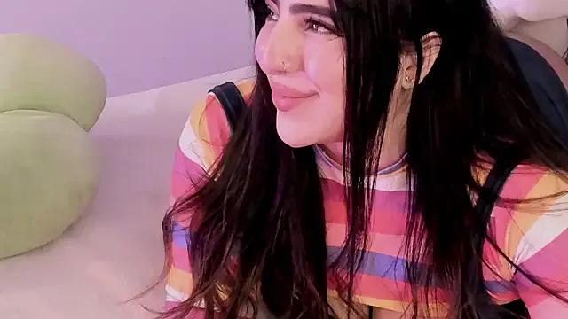 Camila_Matinez_ from StripChat is Freechat