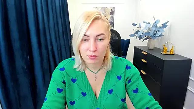 CamilaFatem from StripChat is Freechat