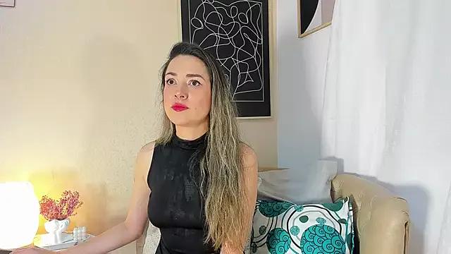 camilawm19 from StripChat