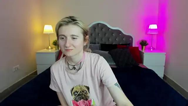 CamillaDreamer from StripChat is Freechat