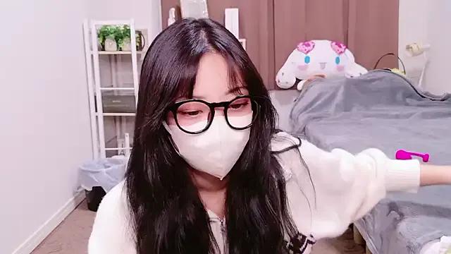 Candy-drop from StripChat is Freechat