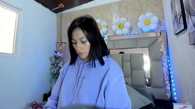 Candy_Hott7 from StripChat is Freechat