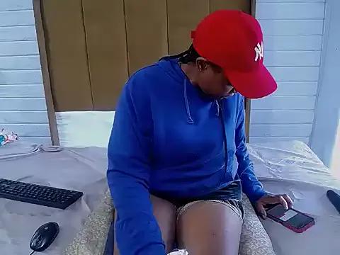 CandyBoobsxxxx from StripChat is Freechat