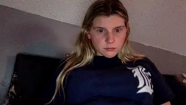 Checkout girls naked models with similar nickname. Cute sexy Free Models.