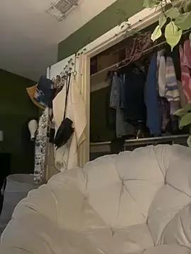 Caramel__cremes from StripChat