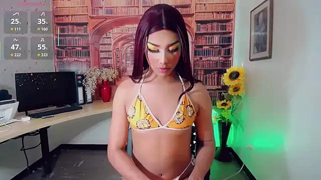 caribbean_passion_ from StripChat is Freechat