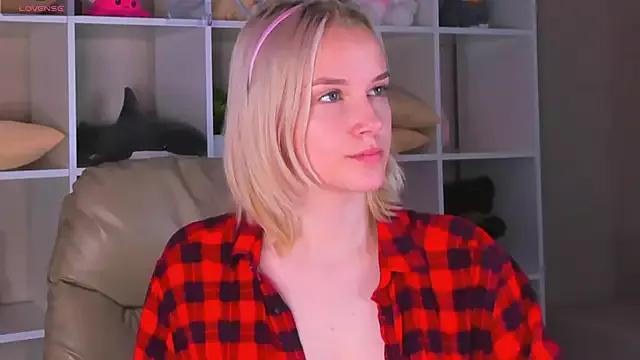 Checkout girls naked models with similar nickname. Cute sexy Free Models.